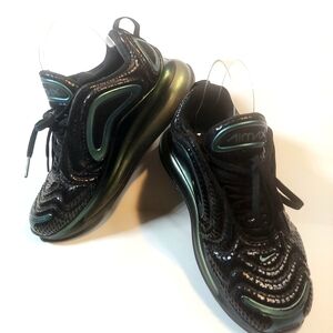 Women's Nike Air Max 720 Iridescent Black Green Sneakers